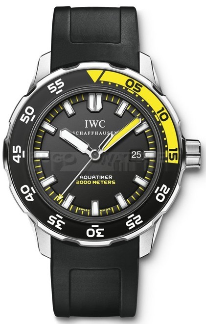  IWC Aquatimer IW356810 Mens Automatic Black Swiss ETA 2824