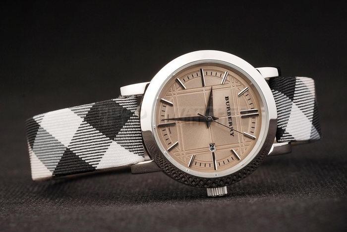 Replica  Replica Burberry Round 3-Hand Date Watch-bb3