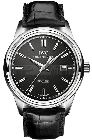 IWC Ingenieur IW323301 Mens Automatic Black Swiss ETA 2824