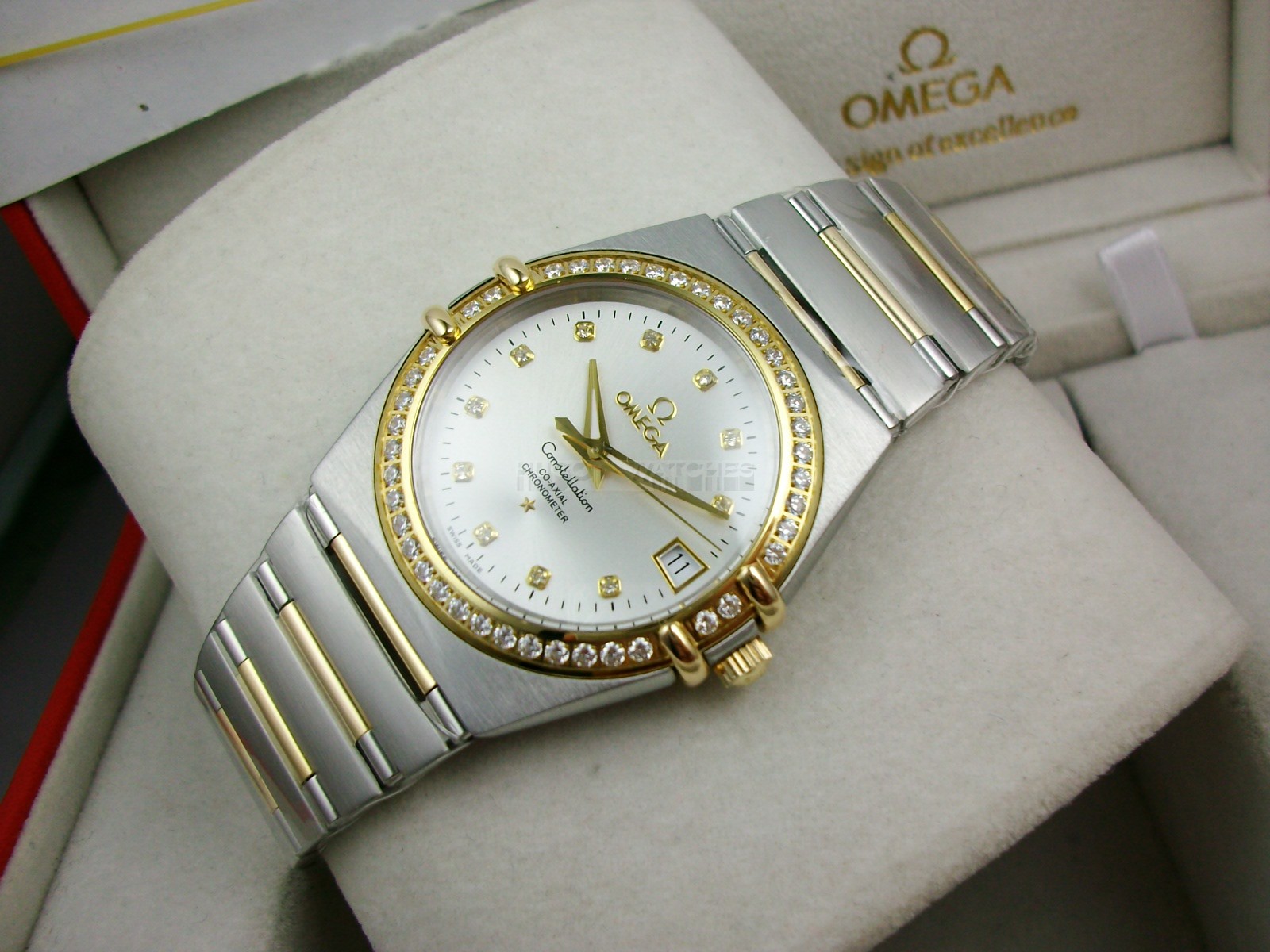 Omega Constellation Chronometer Swiss 2824 Ladies Automatic White Dial Diamond Bezel