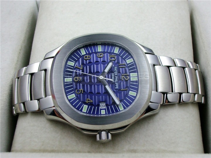 Patek Philippe Aquanaut Swiss 2824 Automatic Blue Dial Stainless Steel Bracelet