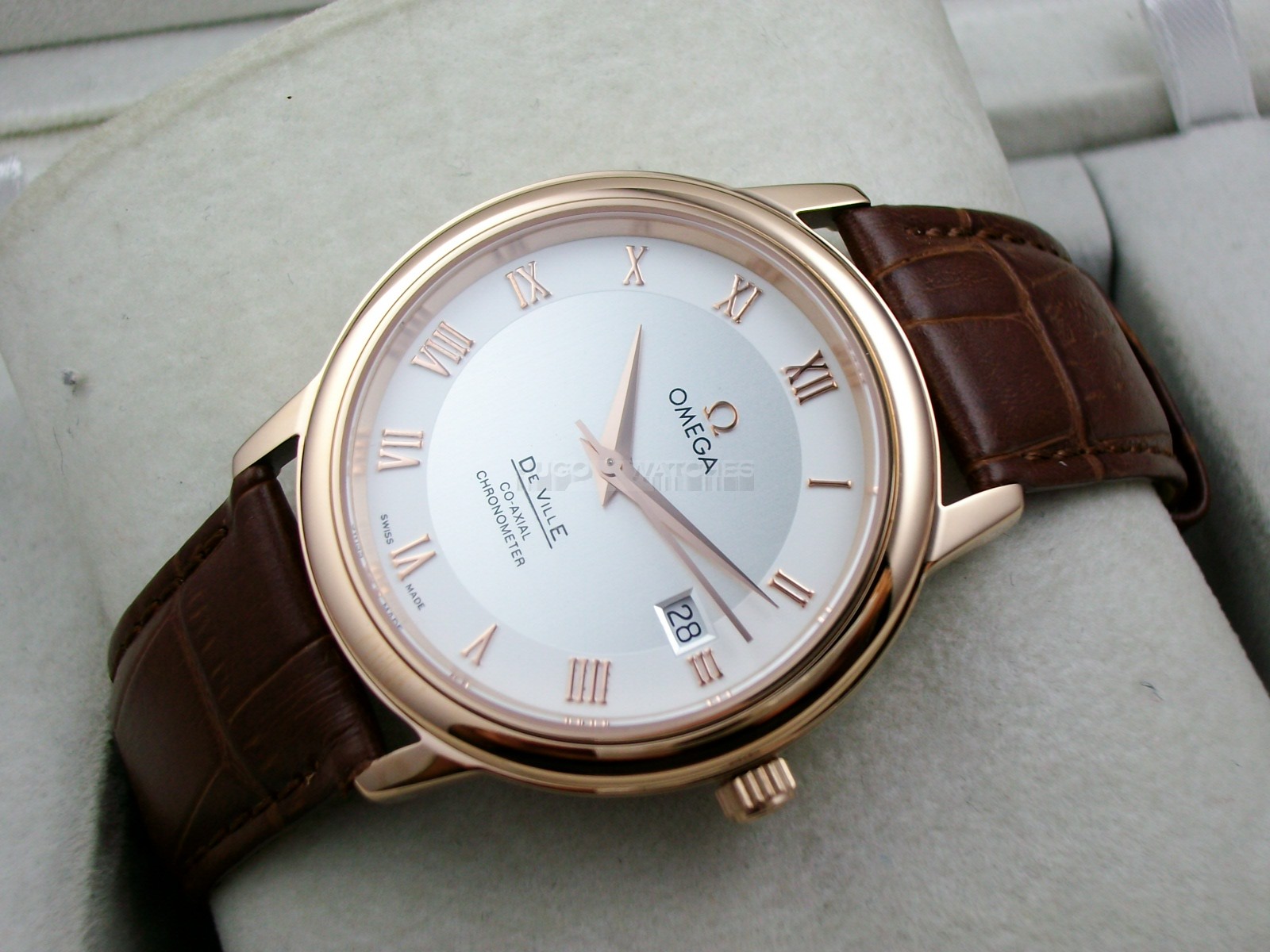 Omega De Ville Swiss 2824 Mens Automatic White Dial Roman Markers Rose Gold