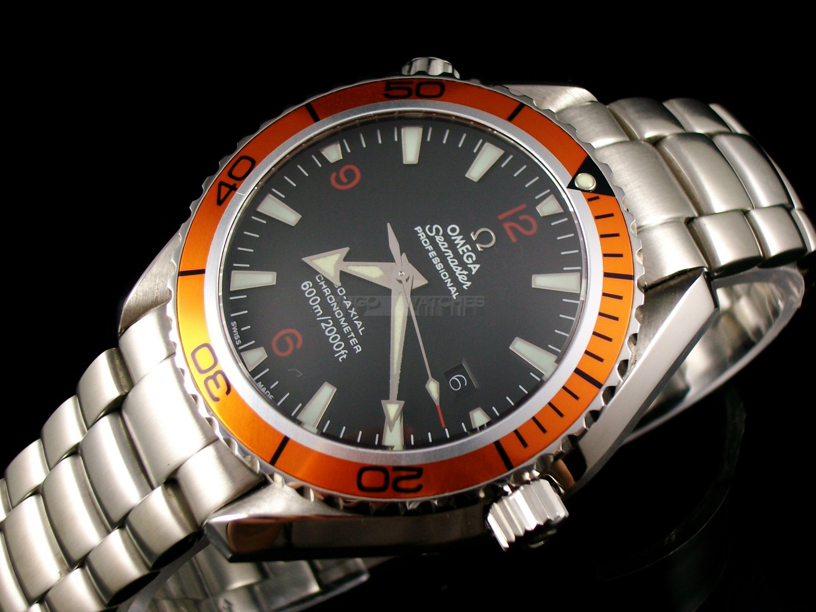 Omega Seamaster Swiss 2824 Mens Automatic Black Dial Stick Markers