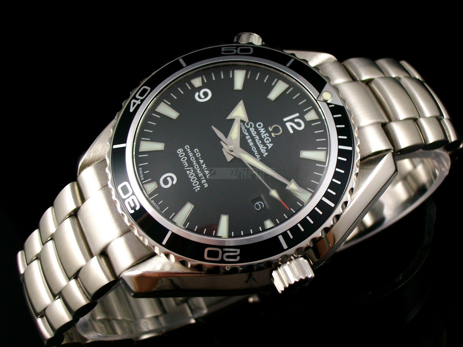 Omega Seamaster Swiss 2824 Mens Automatic Black Dial Stick Markers