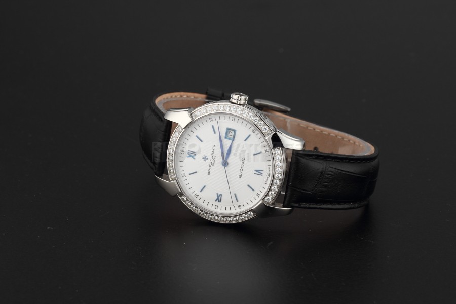 Vacheron Constantin Patrimony Swiss 2824 Automatic White Dial Blue Stick Roman Markers Diamond Bezel 