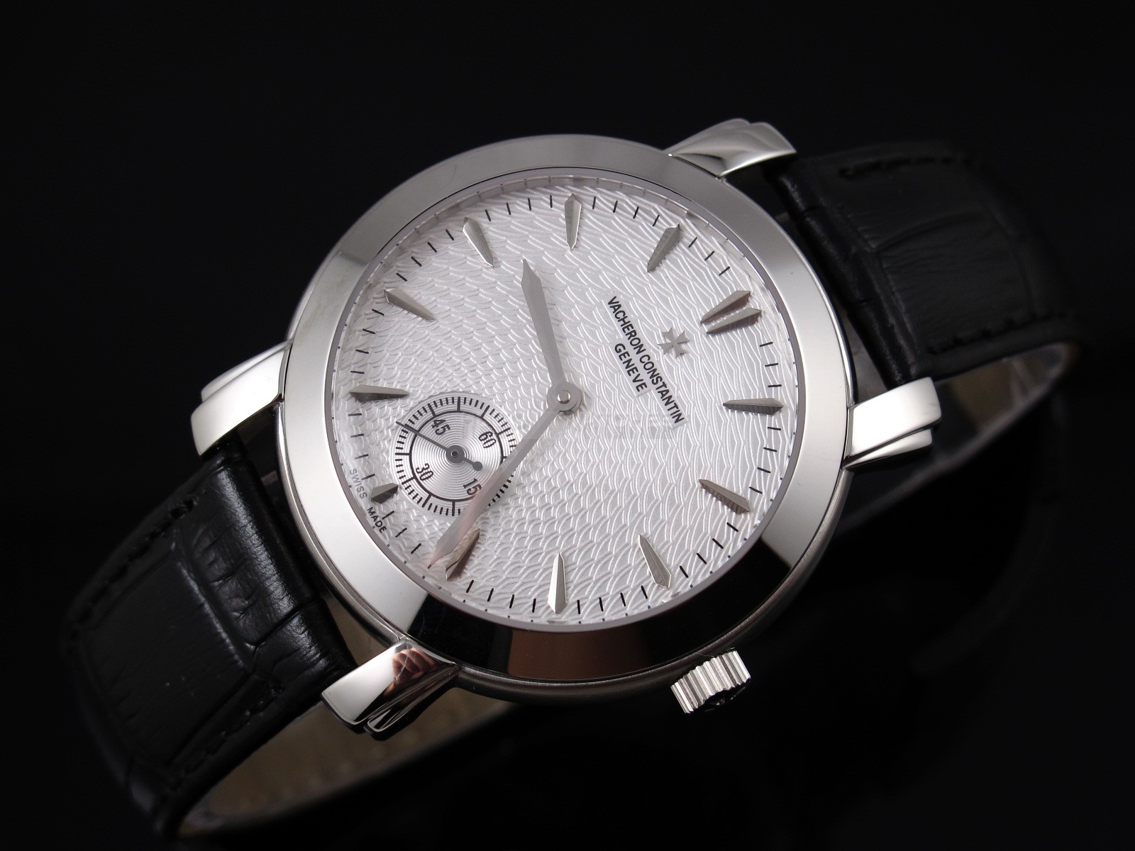 Vacheron Constantin Patrimony Swiss 2824 Automatic White Dial Sub-Dial Stick Markers 