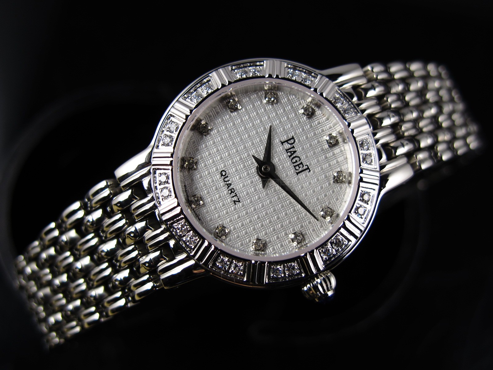 Piaget Dancer Swiss 2824 Quartz White Dial Diamond Markers