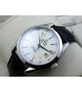 Omega Seamaster Swiss 2824 Mens Automatic White Dial Triangle Markers