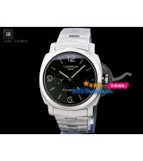 Panerai PAM 00329 Luminor GMT Mens Automatic Stainless Steel Black Swiss 7750