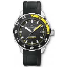  IWC Aquatimer IW356810 Mens Automatic Black Swiss ETA 2824