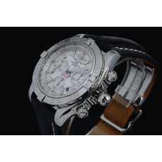 Breitling Chronomat B01Swiss 7750 Mens Automatic White Dial