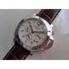 Panerai PAM 00236 Luminor Chronograph Daylight Mens Automatic Stainless Steel White Swiss 7750