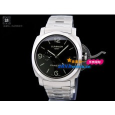 Panerai PAM 00329 Luminor GMT Mens Automatic Stainless Steel Black Swiss 7750